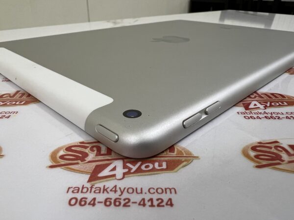 iPad Gen 8 Cell 128GB สภาพสวย89% สุขภาพแบต86% สีSilver ศูนย์ไทย - Image 8