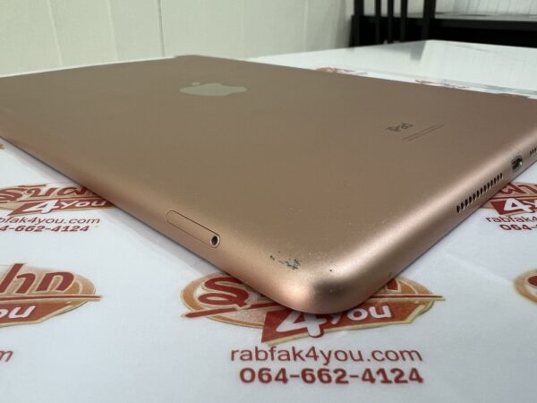 iPad Gen 7 Cell 32GB สุขภาพแบต92% สภาพ88% มีรอยนิดหน่อยตามการใช้งาน สีGold - Image 5