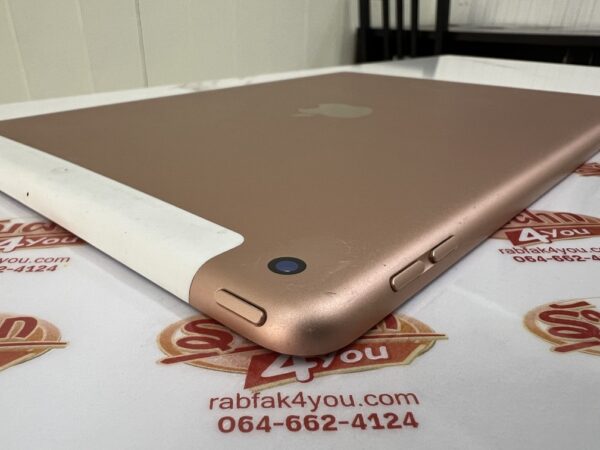 iPad Gen 7 Cell 32GB สุขภาพแบต92% สภาพ88% มีรอยนิดหน่อยตามการใช้งาน สีGold - Image 6