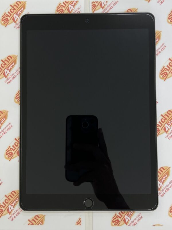 ขายถูก iPad Gen 9 WiFi 256GB(ความจำเยอะ) การันตีความใหม่ สุขภาพแบต92% สีGray ศูนย์ไทย ครบกล่อง ตัวเครื่อง+หัวชาร์จ+สายชาร์จ+คู่มือ+กล่อง ประกันหมดแล้ว - Image 4
