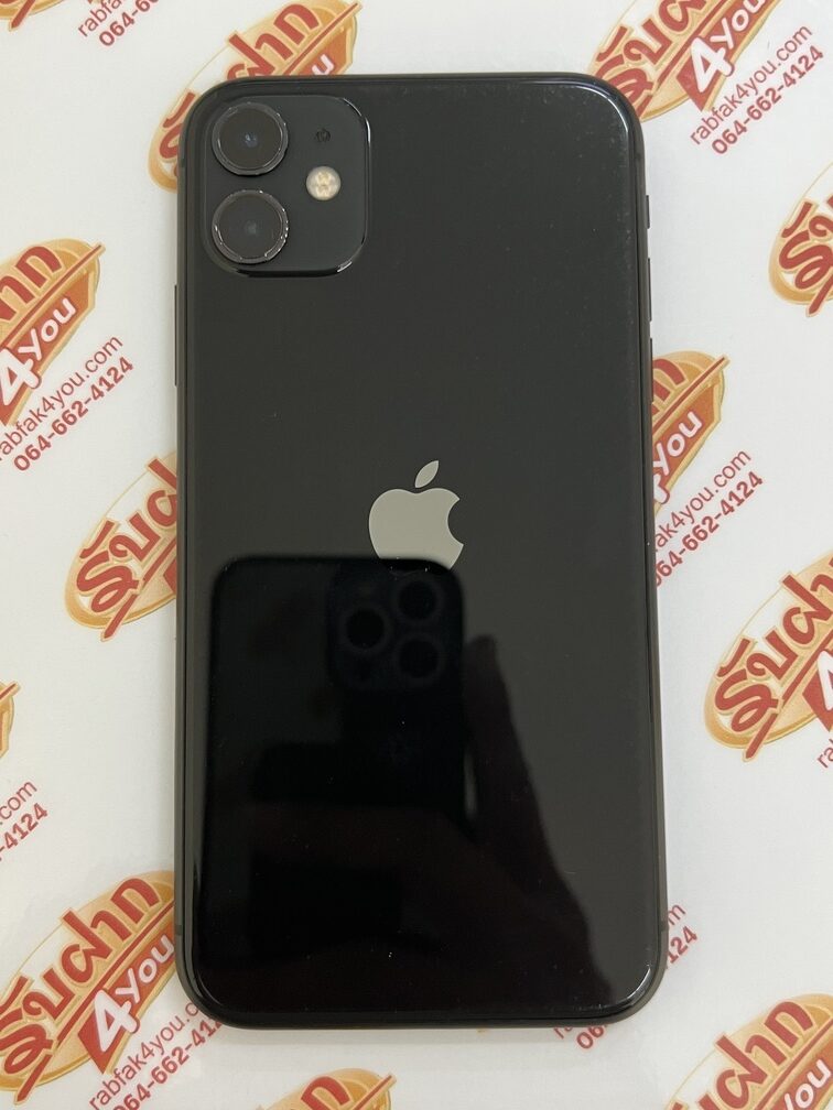 ขายถูกๆ iPhone 11 64GB สภาพ89% มีรอยนิดหน่อยตามการใช้งานโดยรวมแล้วสวยครับ สุขภาพแบต87% สีดำ ศูนย์ไทย อุปกรณ์ไม่มีนะครับ ไม่ติดiCloud ประกันหมดแล้ว - Image 3