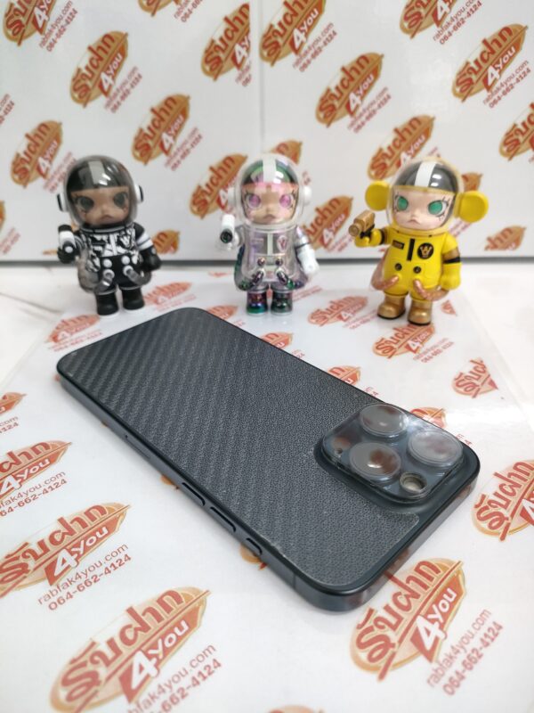 ขายถูกๆ iPhone 15 Pro Max 256GB สุขภาพแบต98% สภาพ95%  สีดำ ศูนย์ไทย ไม่มีอุปกรณ์นะครับ มีเฉพาะกล่องและตัวเครื่อง ไม่ติดiCloud ประกันหมด 4 ธ.ค.68