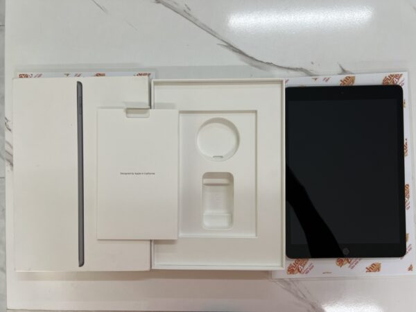ขายถูก iPad Gen 9 WiFi 64GB สภาพสวย95% การันตีความใหม่ สุขภาพแบต96% สีSpace gray ศูนย์ไทย อุปกรณ์มี ตัวเครื่อง+กล่องเปล่า ประกันหมดแล้ว - Image 13