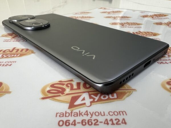 ขายถูก Vivo V40 Pro 5G RAM12GB ROM512GB 6.78นิ้ว สีSilver สภาพสวย93% ศูนย์ไทย อุปกรณ์ไม่มีนะครับ ไม่ติดสัญญา ประกันหมดวันที่ 29 กันยายน 2568 - Image 5