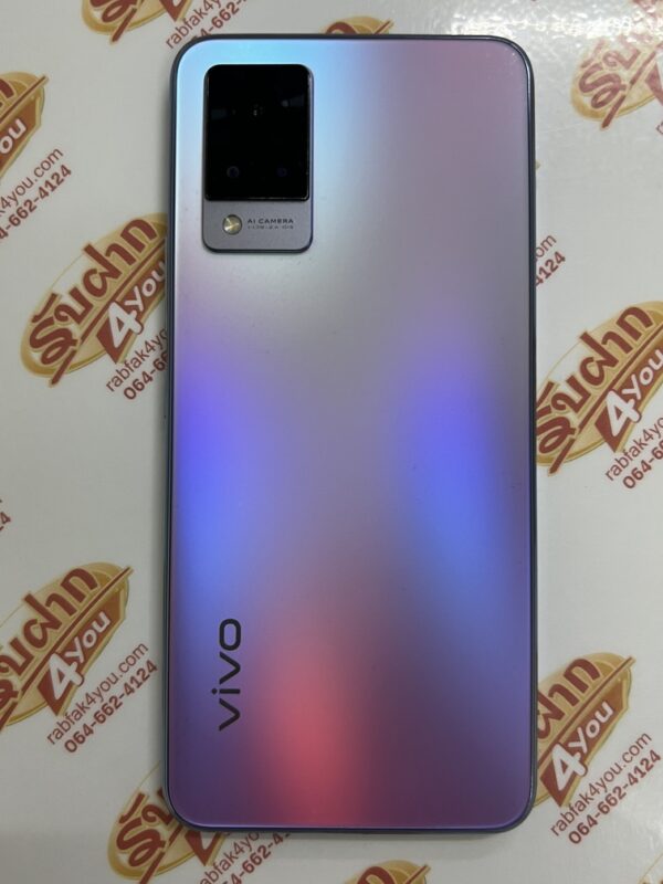ขายถูก Vivo V21 5G Ram8GB Rom128GB สภาพสวย89% มีรอยขนแมวนิดหน่อยโดยรวมแล้วสวย เครื่องสีBluelight ศูนย์ไทย อุปกรณ์ไม่มีนะครับ ไม่ติดสัญญา ประกันหมดแล้ว