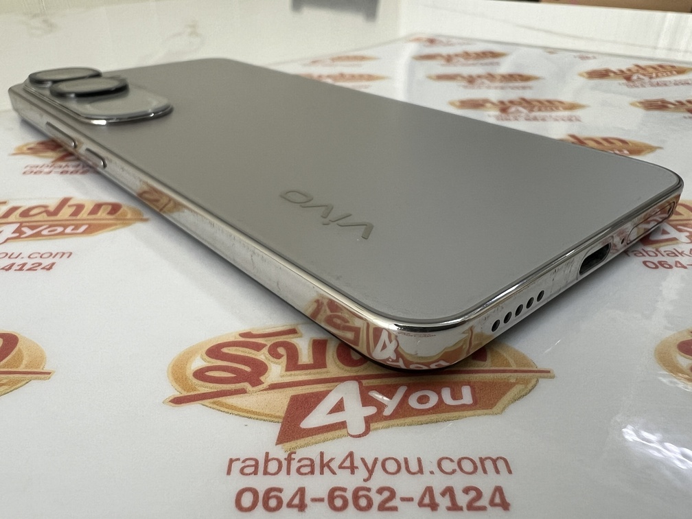 ขายถูกๆ Vivo Y200 5G RAM8GB ROM256GB ศูนย์ไทย สีGray สภาพสวย89% มีรอยขนแมวนิดหน่อยโดยรวมแล้วสวย อุปกรณ์ไม่มีนะครับ ไม่ติดสัญญารายเดือน หมด 14 ธันวาคม 2568 - Image 5