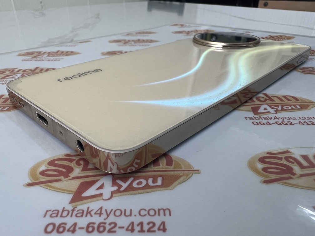 ขายถูกๆ Realme 11 5G Ram8GB Rom256GB สภาพ85% เครื่องมีรอยตามการใช้งานนะครับ มุมจอบนมีแถบดำนิดนึงมองแทบไม่เห็น สีทอง อุปกรณ์ไม่มีนะครับ ไม่ติดสัญญา - Image 4