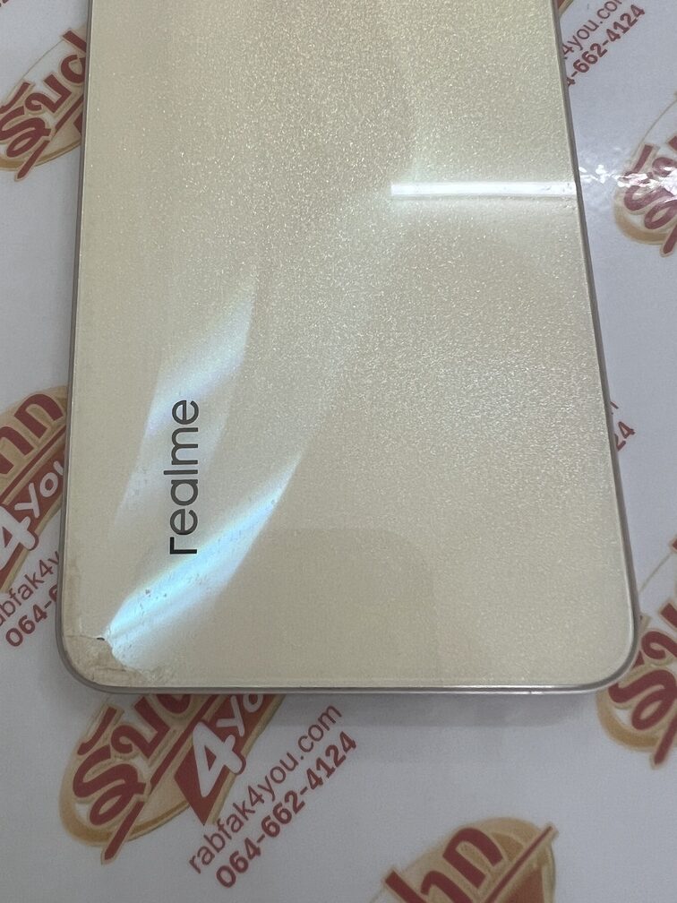 ขายถูกๆ Realme 11 5G Ram8GB Rom256GB สภาพ85% เครื่องมีรอยตามการใช้งานนะครับ มุมจอบนมีแถบดำนิดนึงมองแทบไม่เห็น สีทอง อุปกรณ์ไม่มีนะครับ ไม่ติดสัญญา - Image 11