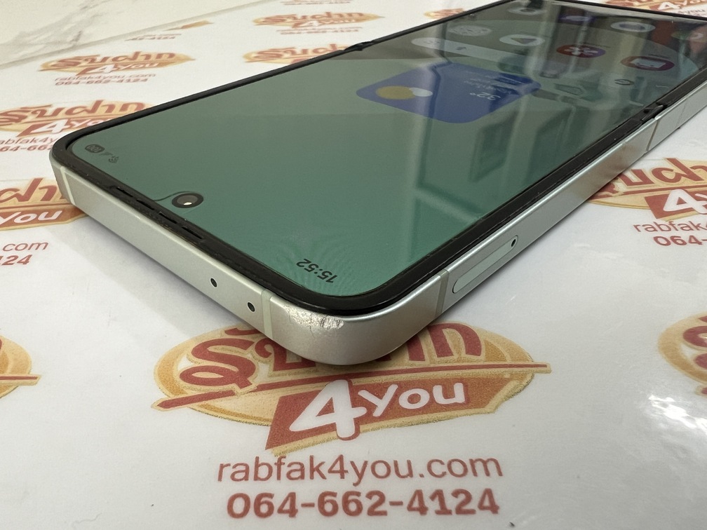 ขายถูกๆ Samsung Z Flip 6 5G Ram12GB Rom256GB สภาพสวย89% ขอบมีรอยนิดหน่อยตามรูป สีGreen อุปกรณ์ไม่มีนะครับ ไม่ติดสัญญา ประกันCare+หมด 24 มิถุนายน 2569 - Image 12