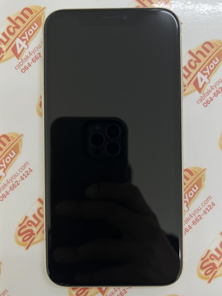 ขายถูก iPhone 11 64GB สภาพสวย92% มีรอยขนแมวนิดหน่อยโดยรวมแล้วสวย สุขภาพแบต86% สีขาว ศูนย์ไทย อุปกรณ์ไม่มีนะครับ ไม่ติดiCloud ประกันหมดแล้ว - Image 2