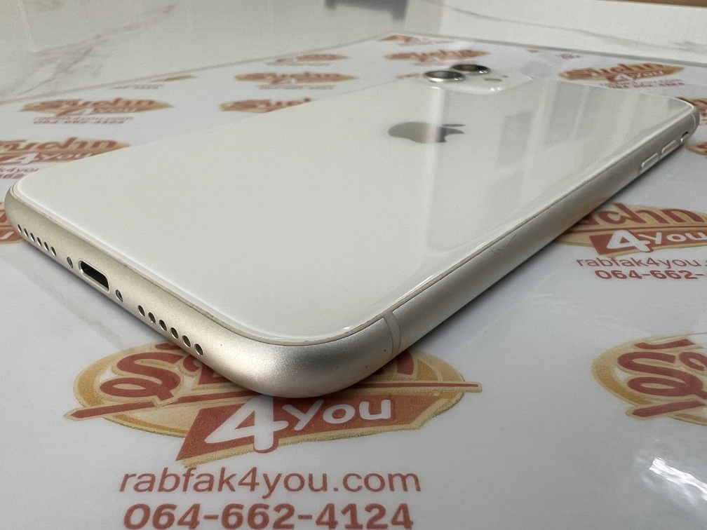 ขายถูก iPhone 11 64GB สภาพสวย92% มีรอยขนแมวนิดหน่อยโดยรวมแล้วสวย สุขภาพแบต86% สีขาว ศูนย์ไทย อุปกรณ์ไม่มีนะครับ ไม่ติดiCloud ประกันหมดแล้ว - Image 4