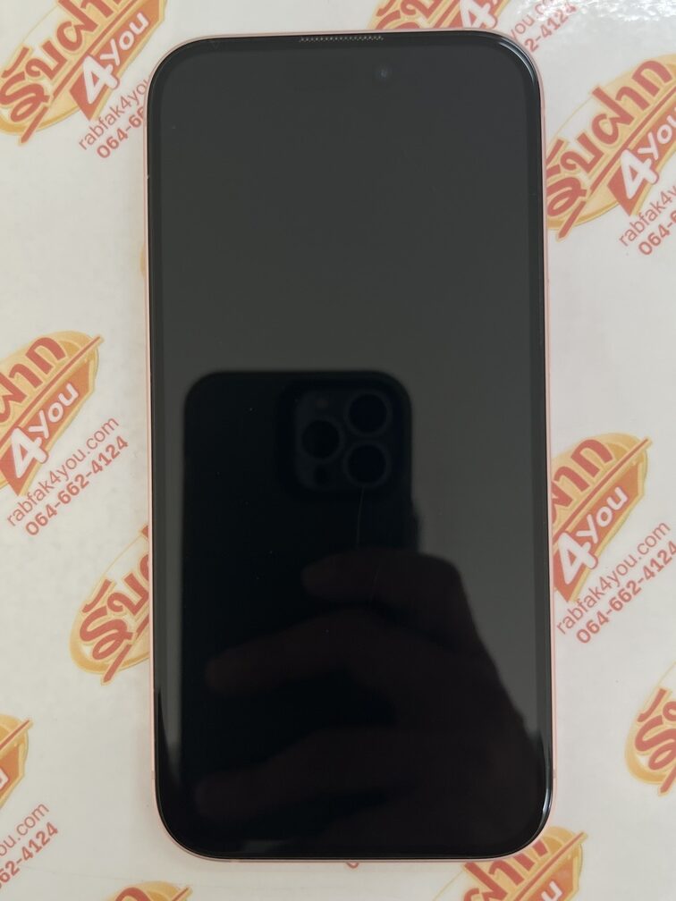 ขายถูก iPhone 15 128GB การันตีความใหม่ สุขภาพแบต85% สีชมพู ศูนย์ไทย อุปกรณ์ครบกล่องมี ตัวเครื่อง+สายชาร์จ+เข็ม+คู่มือ+กล่อง ไม่ติดiCloud ประกันหมดแล้ว - Image 3