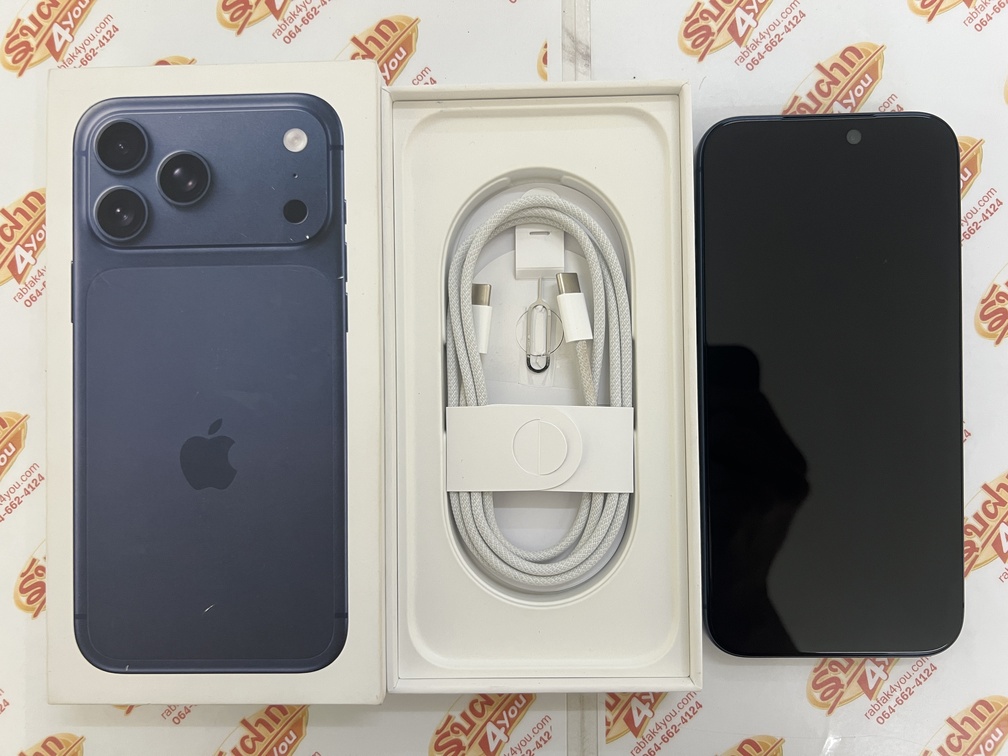 ขายถูก iPhone 17 Pro Max 256GB การันตีความใหม่ รอบชาร์จ51 สีBlue ศูนย์ไทย อุปกรณ์ครบกล่อง ตัวเครื่อง+สายชาร์จ+เข็ม+คู่มือ+กล่อง หมด 16 กุมภาพันธ์ 2570