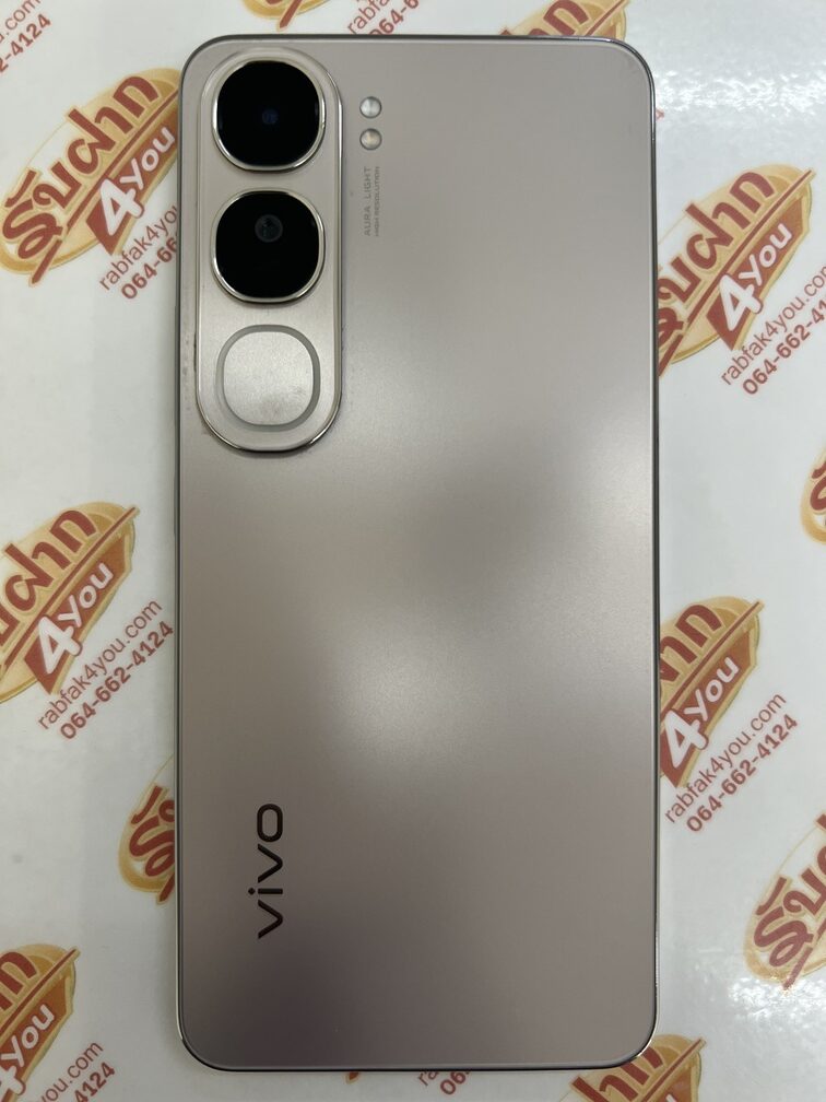 ขายถูก Vivo Y200 5G RAM8GB ROM256GB สภาพสวย89% ขอบมีรอยขนแมวนิดหน่อยตามการใช้งานโดยรวมแล้วสวย สีเงิน ศูนย์ไทย อุปกรณ์ครบกล่อง ไม่ติดสัญญา ประกันหมดแล้ว - Image 4
