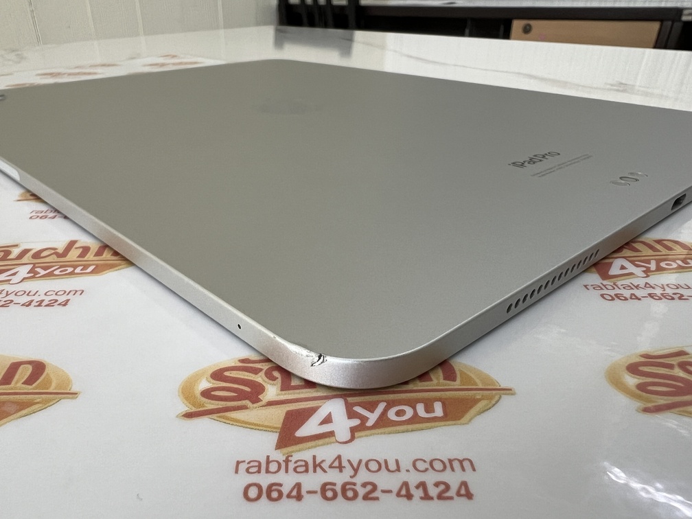 ขายถูก iPad Pro 13นิ้ว M4 WiFi 256GB สีSilver สภาพสวย92% ขอบมีรอย1จุดเล็กๆโดยรวมแล้วสวย สุขภาพแบต88% อุปกรณ์ไม่มีนะครับ ไม่ติดiCloud หมด 22 กรกฎาคม 2569 - Image 5