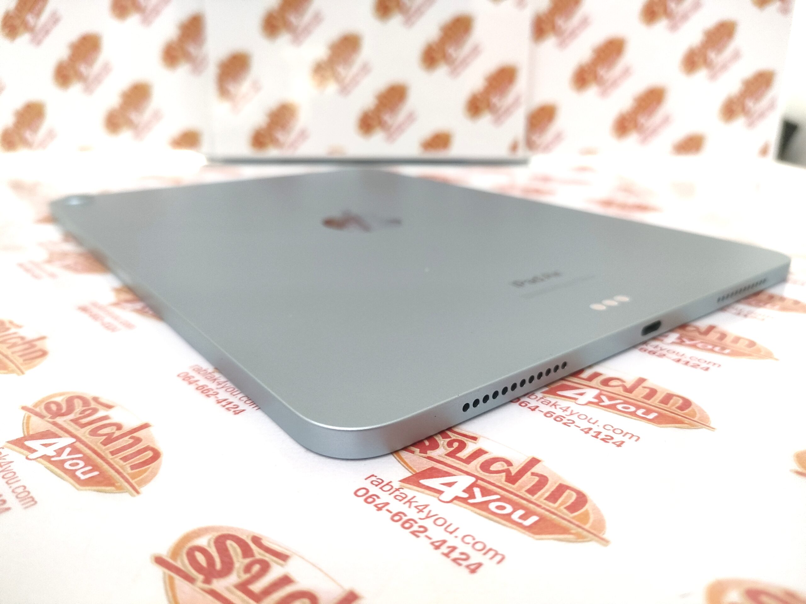 ขายถูก iPad Air 6 11นิ้ว (M2) WiFi 128GB สภาพสวย95% สุขภาพแบต94% สีฟ้า ศูนย์ไทย อุปกรณ์มี มีแต่ตัวเครื่อง ประกันหมดแล้ว - Image 3
