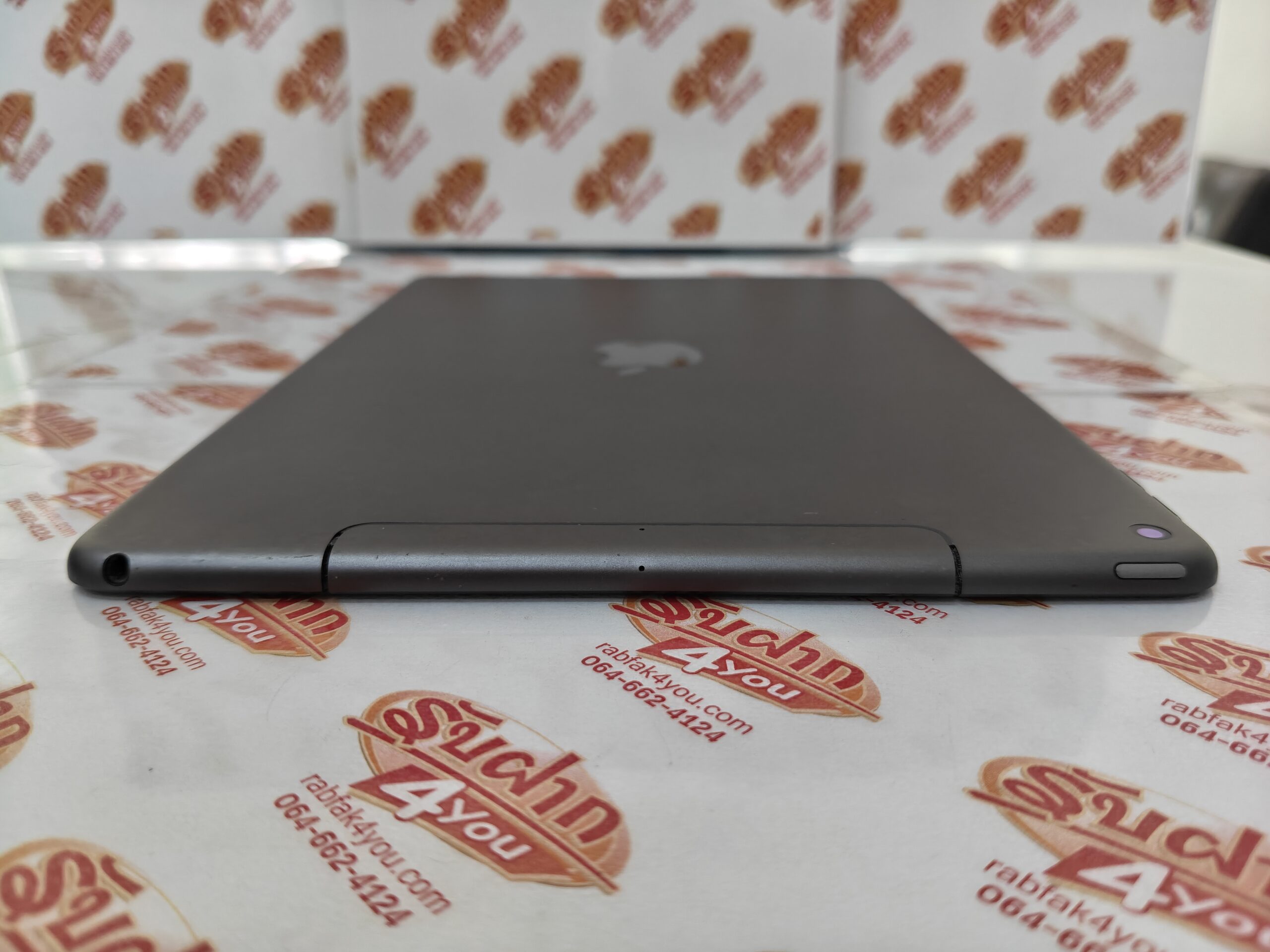 ขายถูก iPad Air 3 WiFi ใส่ซิมได้ 256GB(ความจำเยอะ) สภาพสวย89% สุขภาพแบต84% สีSpace Gray ศูนย์ไทย อุปกรณ์ไม่มีนะครับ มีแต่ตัวเครื่อง ไม่ติดiCloud ประกันหมดแล้ว - Image 2