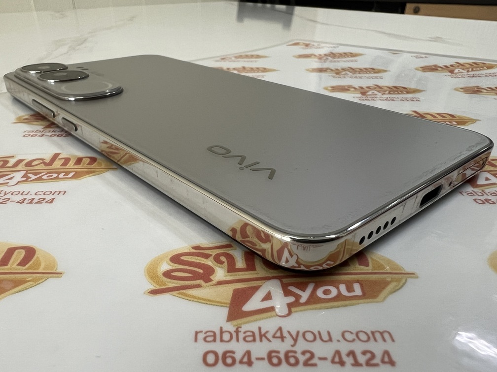 ขายถูก Vivo Y200 5G RAM8GB ROM256GB ศูนย์ไทย สีGray สภาพสวย87% มีรอยนิดหน่อยตามการใช้งานโดยรวมแล้วสวย อุปกรณ์ไม่มีนะครับ ไม่ติดสัญญา ประกันหมดแล้ว - Image 5