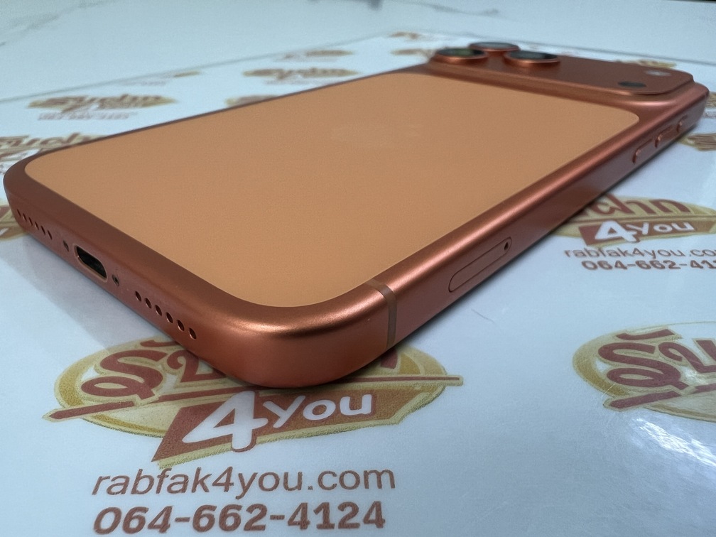 ขายถูก iPhone 17 Pro Max 256GB สภาพสวย92% มีรอยตรงขอบ1จุดเล็กๆมองแทบไม่เห็น สุขภาพแบต94% สีOrange ศูนย์ไทย อุปกรณ์ไม่มีนะครับ ประกันหมด 7 ธันวาคม 69 - Image 4
